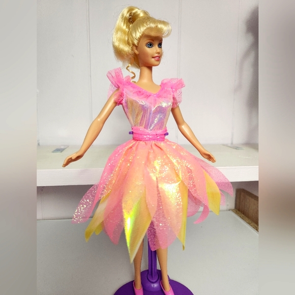 Bubble Fairy Barbie - Picture 1 of 4